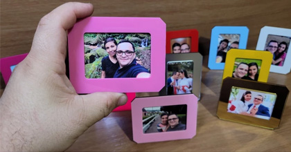 ❤️ Mini Porta Retrato 5x7 - Moldura para Foto 5x7 - Diversas Cores! 🥰